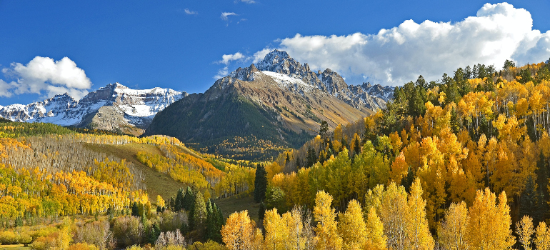 Autumn scenery in the mountains of Colorado.